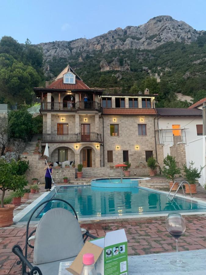 Villa Celaj “The Castle” Krujë Zewnętrze zdjęcie